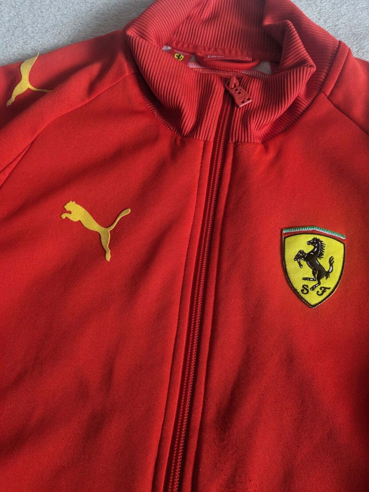 Ferrari F1 - Puma Tracksuit Jacket - Small