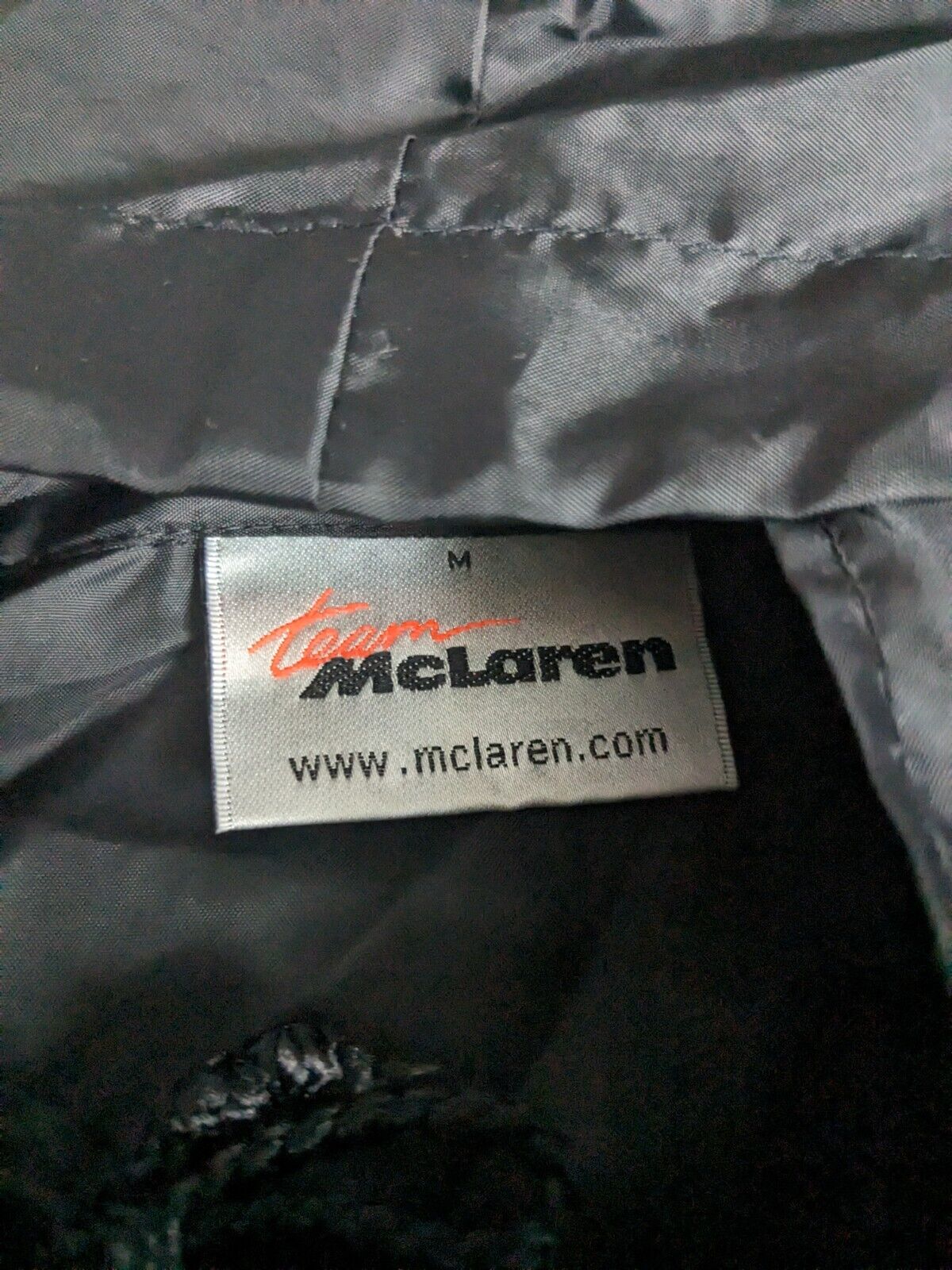 F1 McLaren Mercedes Showerproof Waterproof Jacket Size Medium