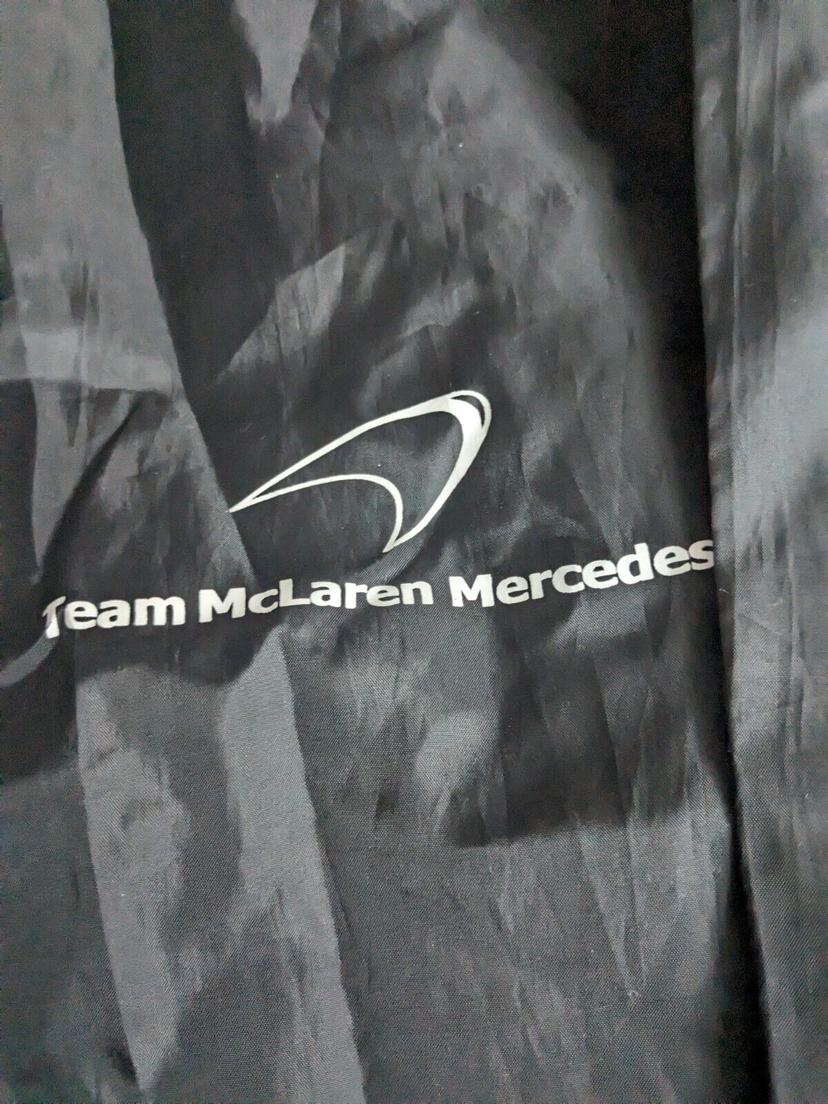 F1 McLaren Mercedes Showerproof Waterproof Jacket Size Medium