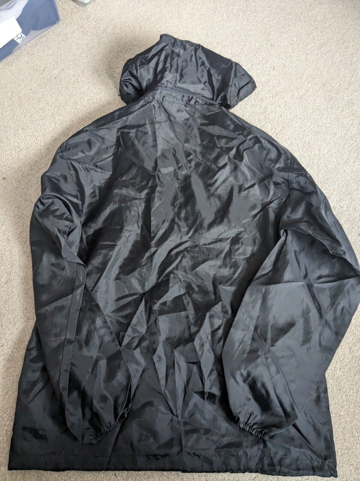 F1 McLaren Mercedes Showerproof Waterproof Jacket Size Medium