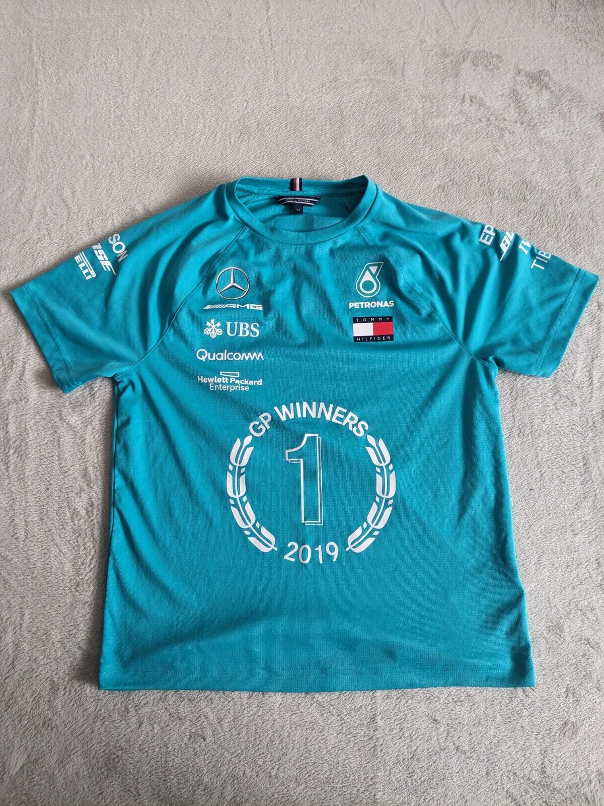 Mercedes F1 - Team Issue Tommy Hilfiger GP Winners 2019 - XS