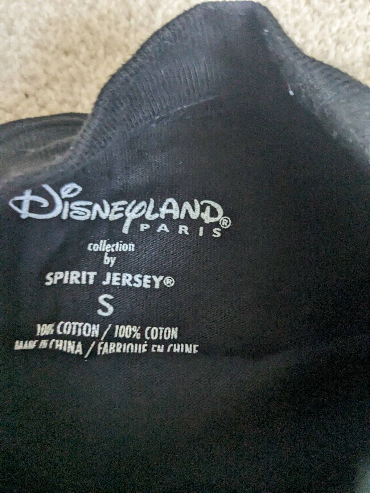 Disney spirit jersey Black And Gold Glitter Effect Size small